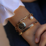 PULSERA VICTORIA PEARLS GOLDEN